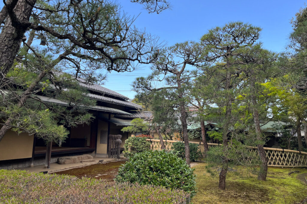 成城五丁目猪股庭園