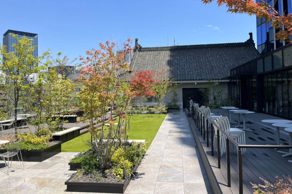 九段会館テラス屋上庭園