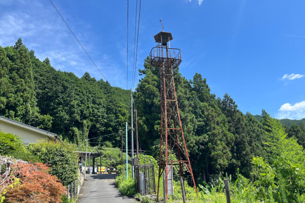 軍畑駅の火の見櫓