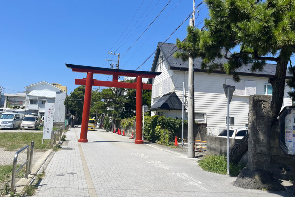 森戸神社
