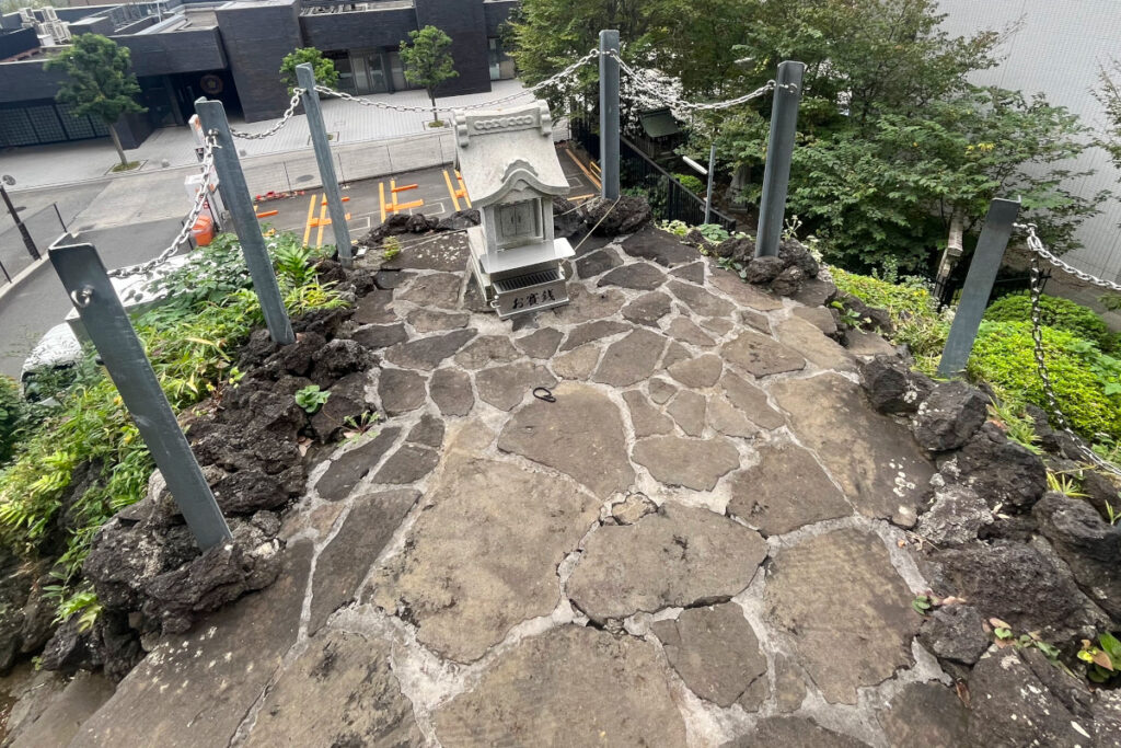 成子天神社の富士塚