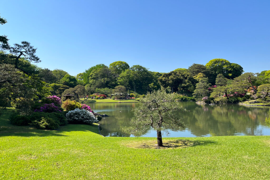 六義園