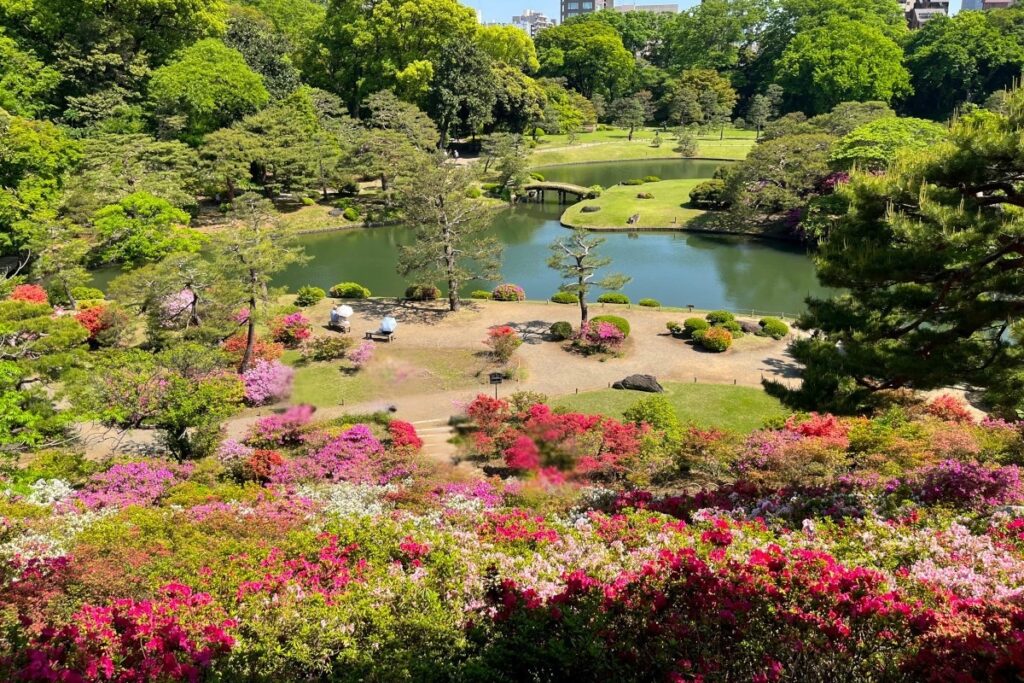 六義園