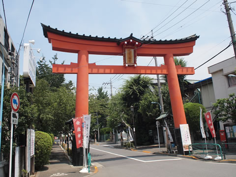 パワースポット大宮八幡宮で縁結びや子宝を願って