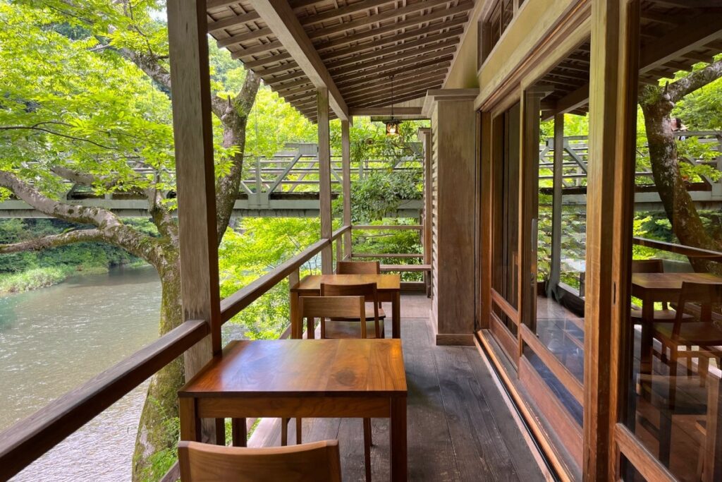 CAFE 雫