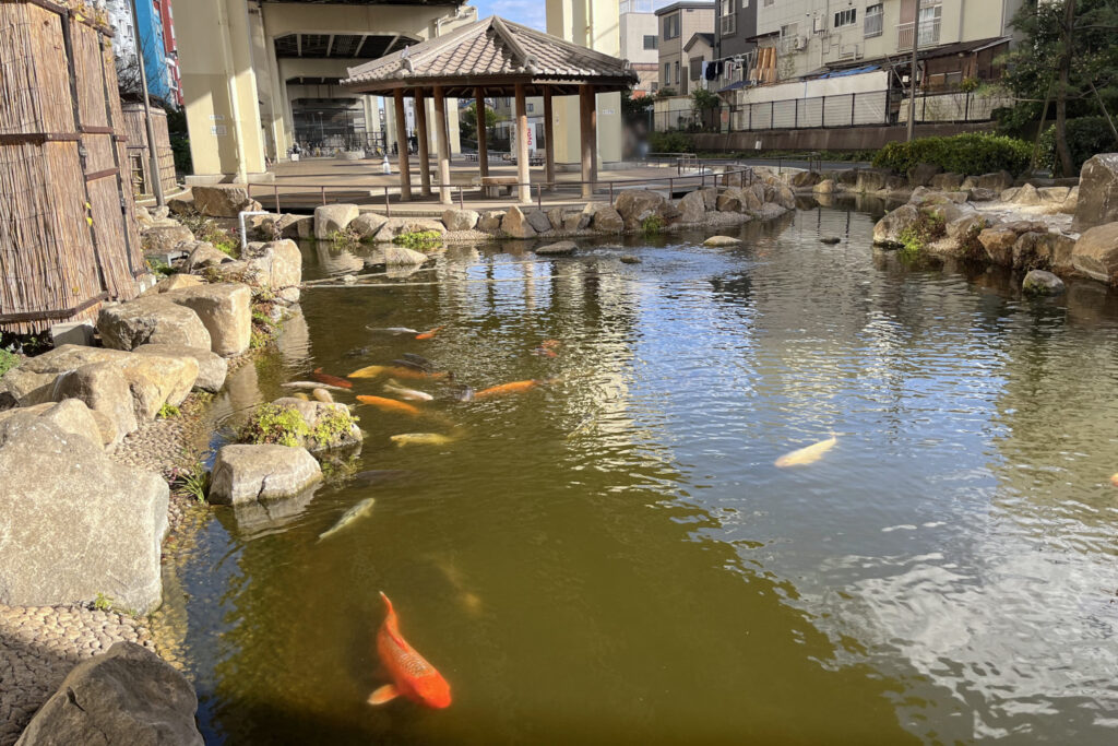 三代豊国五渡亭園