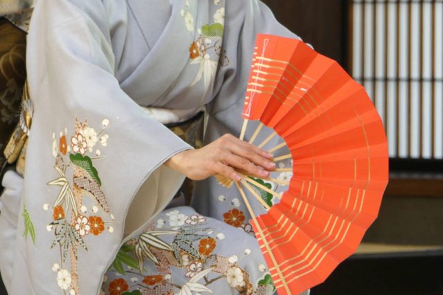 美しい所作を身につける！日本舞踊