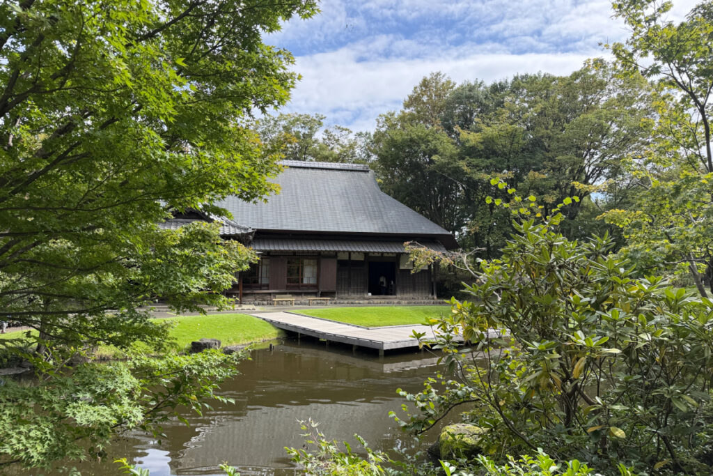 くつろぎの広場・旧富澤家住宅