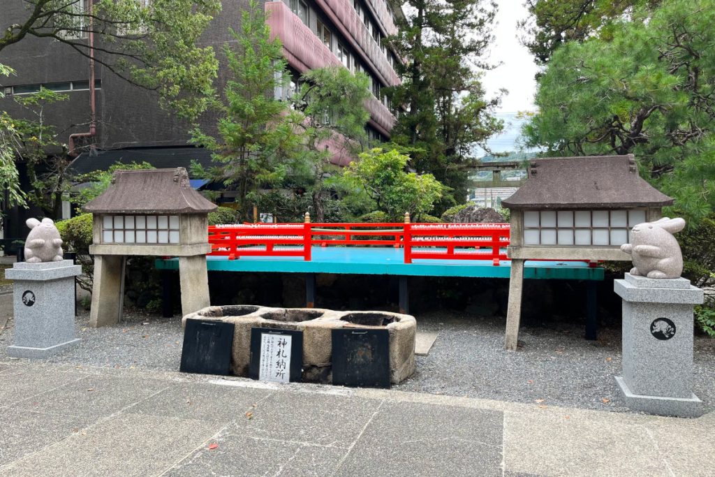 岡崎神社