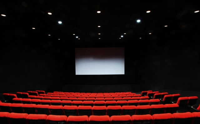 【東京】プレミアムシートがある映画館でゆっくり映画をみよう